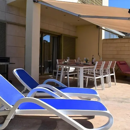 Mit Privatpool Fuer 6 Personen Ca 100 Qm In Puigderrs, Mallorca Suedkueste Von Mallorca * Puigderros